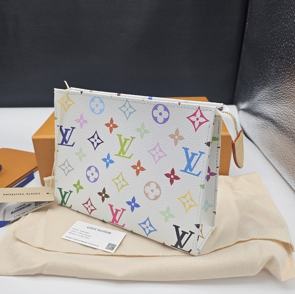 Brand new authentic 2026 Louis Vuitton Murakami Multicolor Toiletry Pouch 19 - Picture 16 of 17